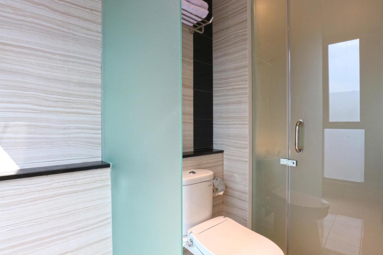 Kampioen Bed & Breakfast Bandung Exterior foto
